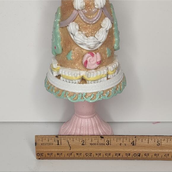 Pastel Pink Sugar Coated Christmas Candyland Sweet Treats Gingerbread Tree - Picture 3 of 12